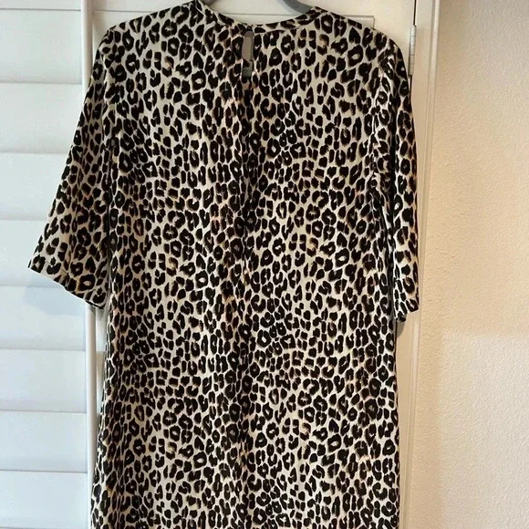 EQUIPMENT FEMME NEW Aubrey Leopard Print Silk Shift Dress XS - Picture 13 of 13